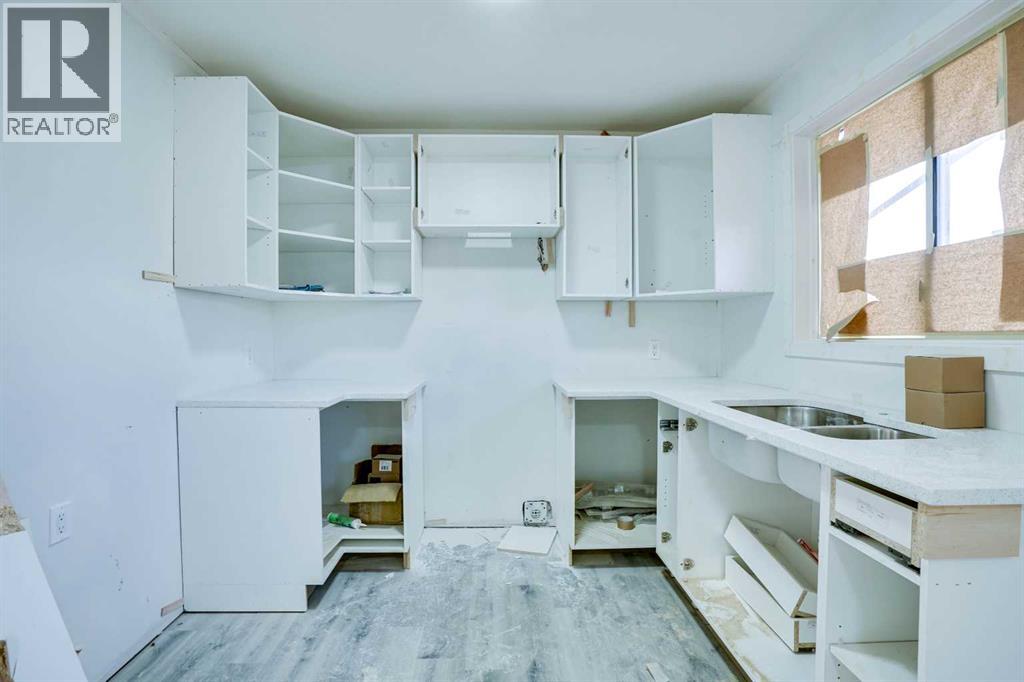 94 MARTINDALE BOULEVARD NE - 34