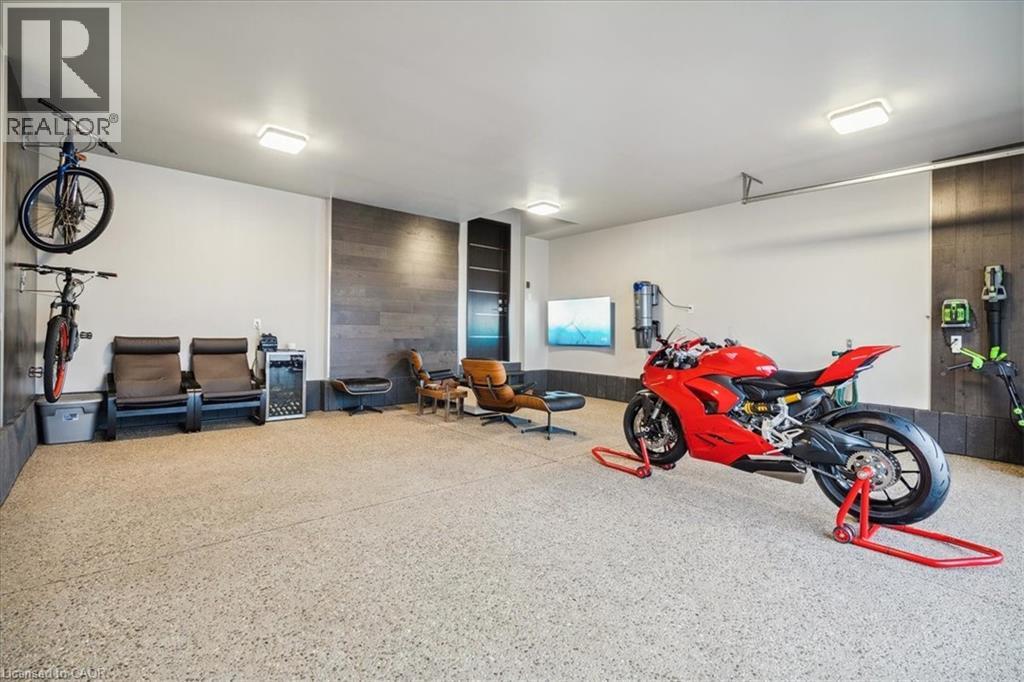 137 NEW LAKESHORE Road - 39