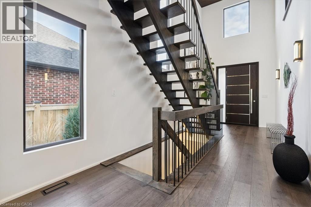 137 NEW LAKESHORE Road - 13