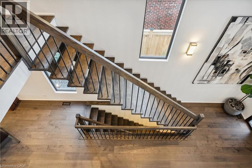 137 NEW LAKESHORE Road - 34