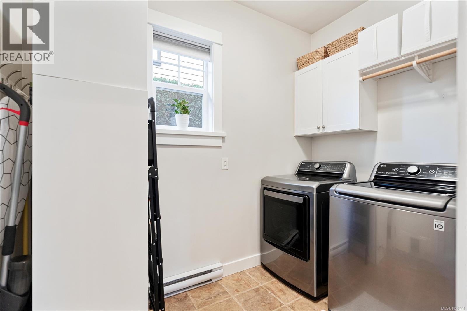  4039 Copperfield Lane, Saanich