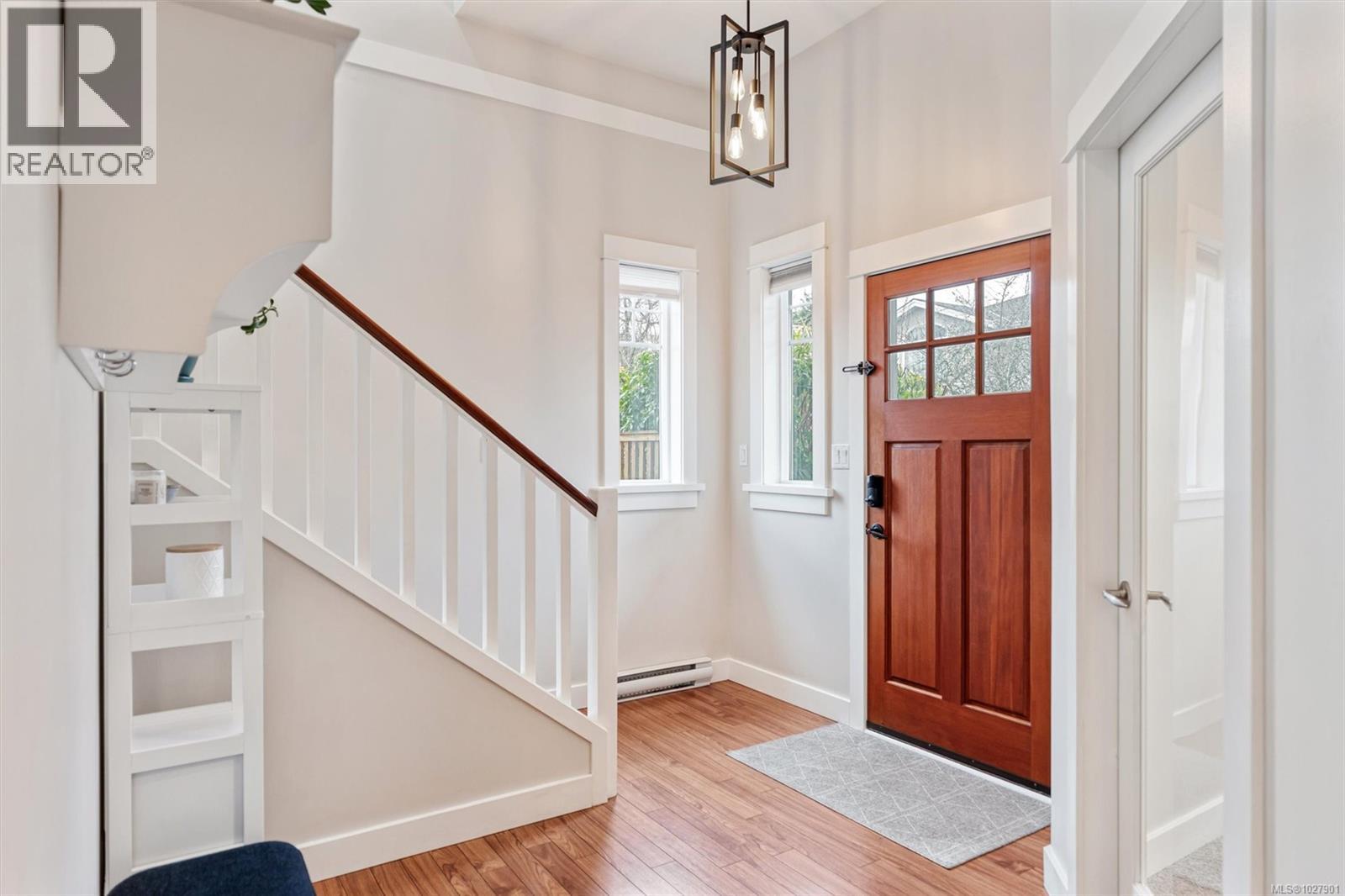  4039 Copperfield Lane, Saanich