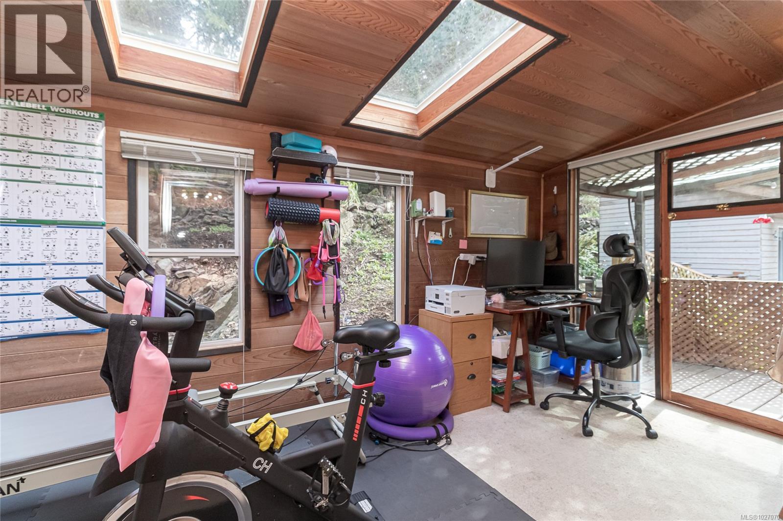  10912 Boas Road, North Saanich