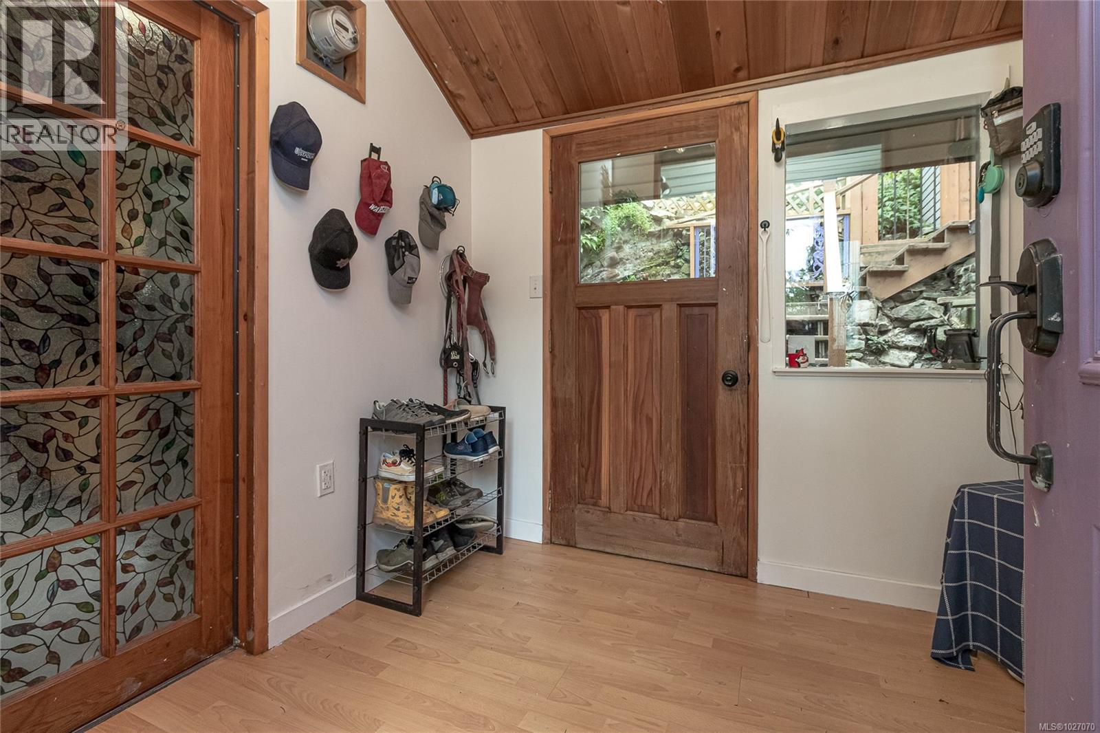  10912 Boas Road, North Saanich