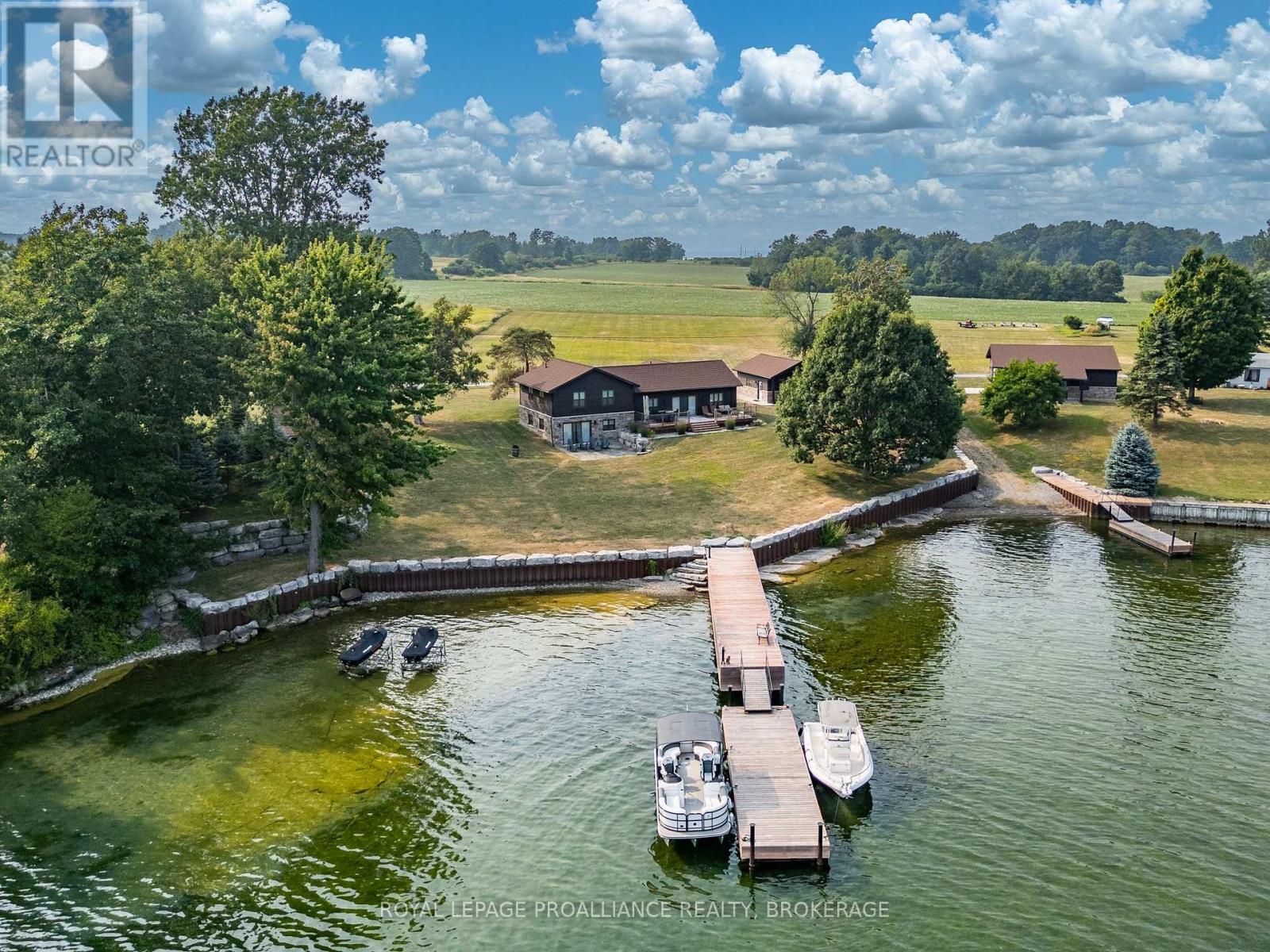 199 & 213 LEONE'S COVE LANE