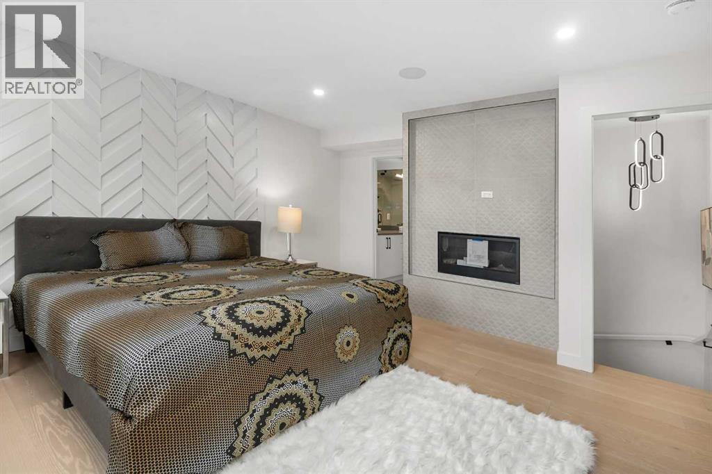 Single Family House for Sale in   A Street SW Altadore Calgary 