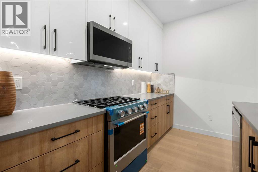 Single Family House for Sale in   A Street SW Altadore Calgary 