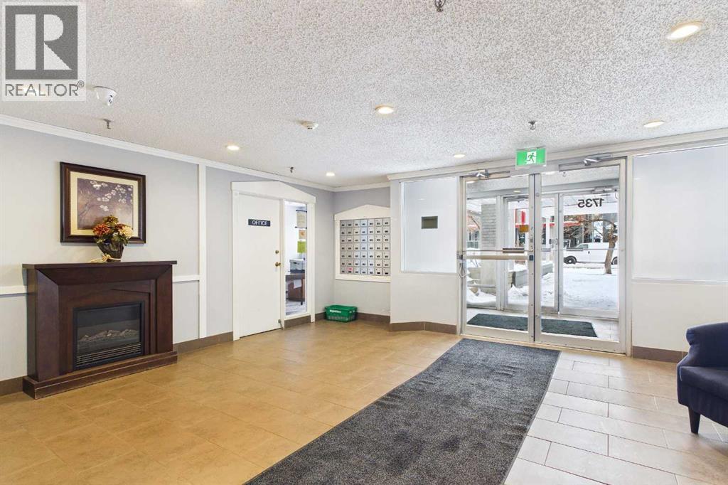 Single Family House for Sale in    Avenue SW Sunalta Calgary 