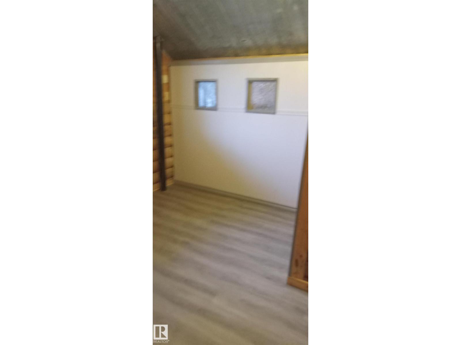 #203 60331 RANGE ROAD 124 - 21