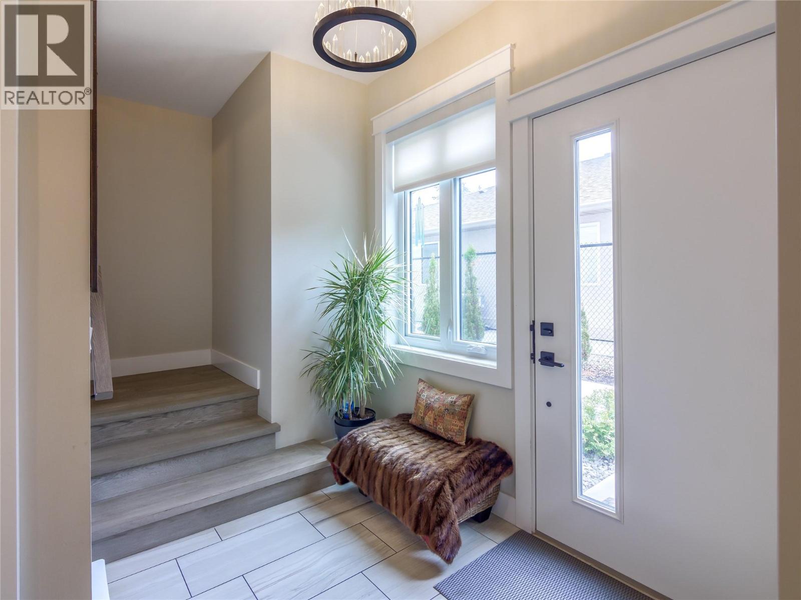 103 222 Lee Avenue, Penticton