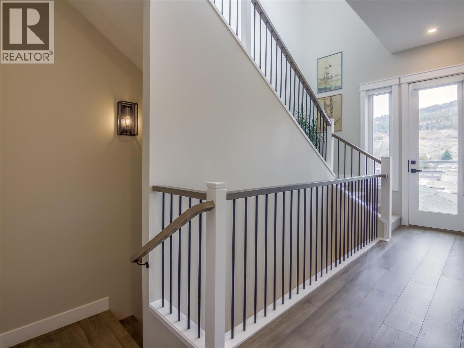 103 222 Lee Avenue, Penticton