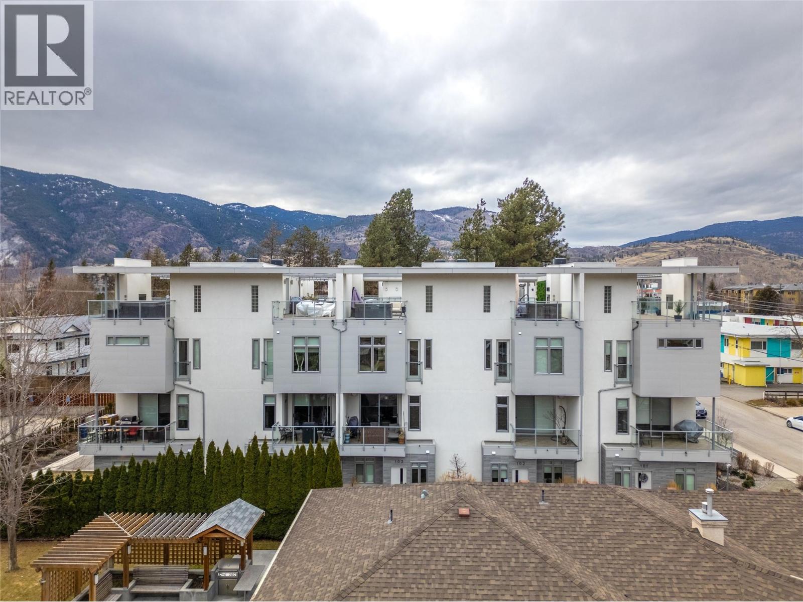 103 222 Lee Avenue, Penticton