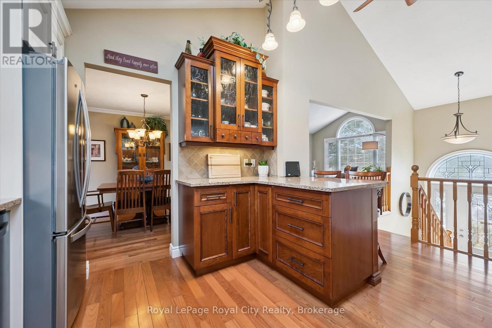 278 COLBORNE STREET - 12