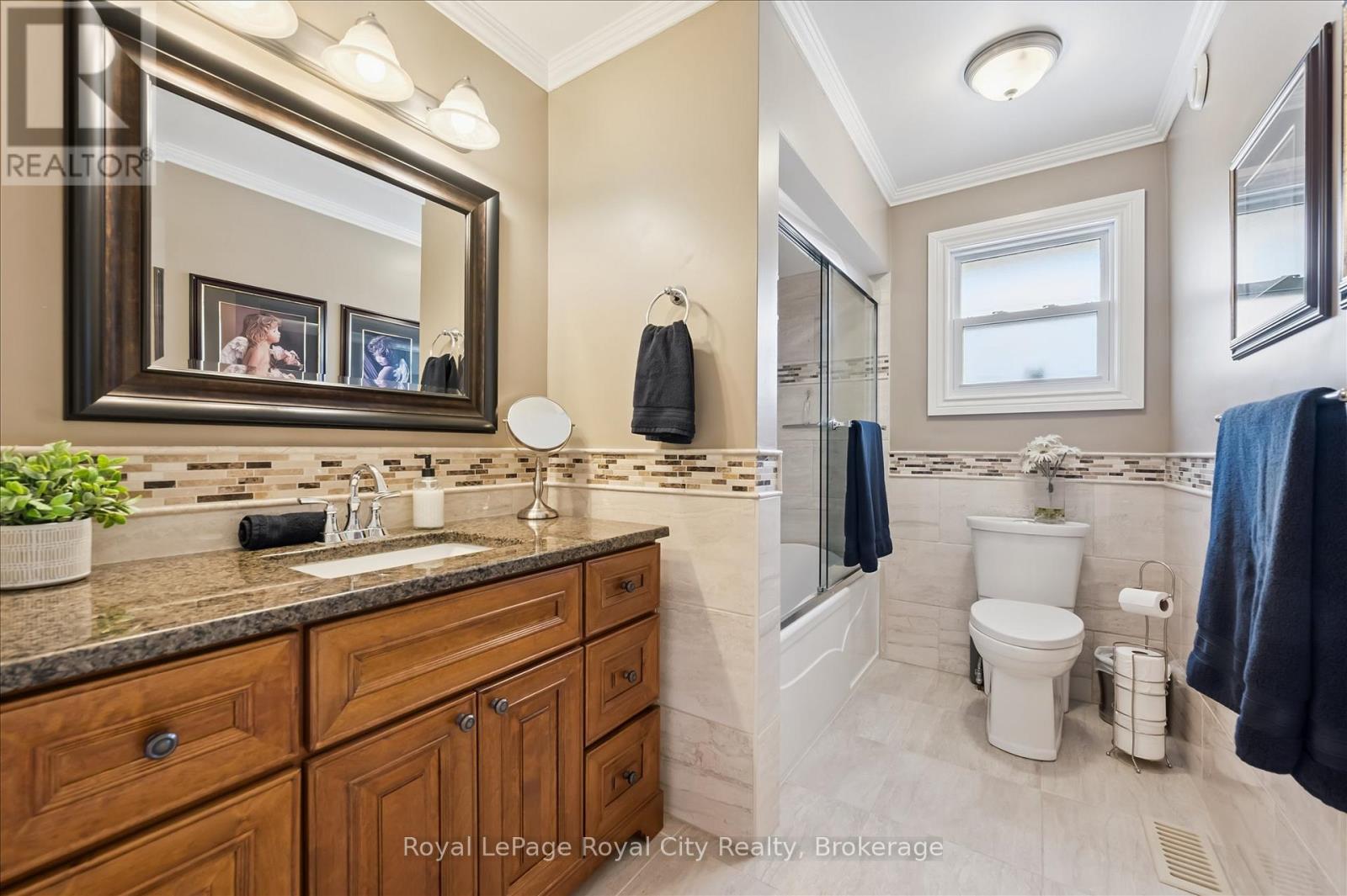 278 COLBORNE STREET - 20