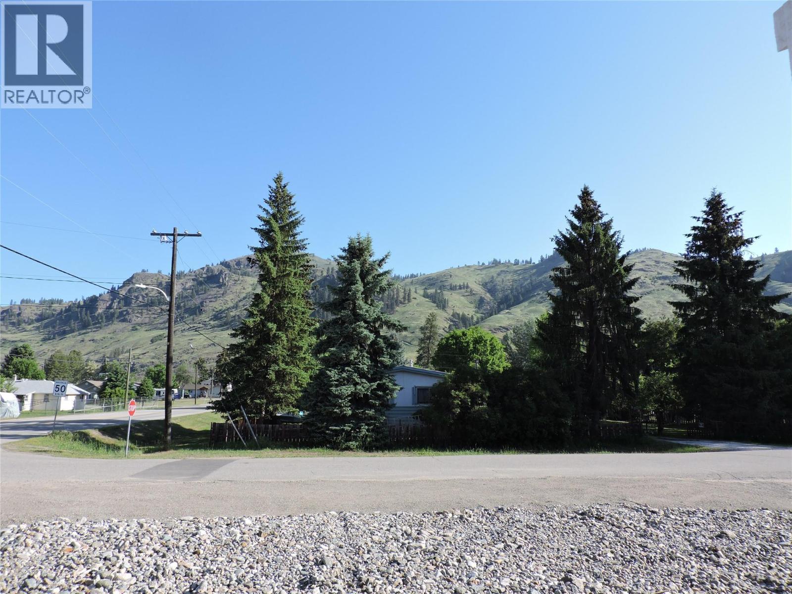 594 Sixth Avenue, Midway