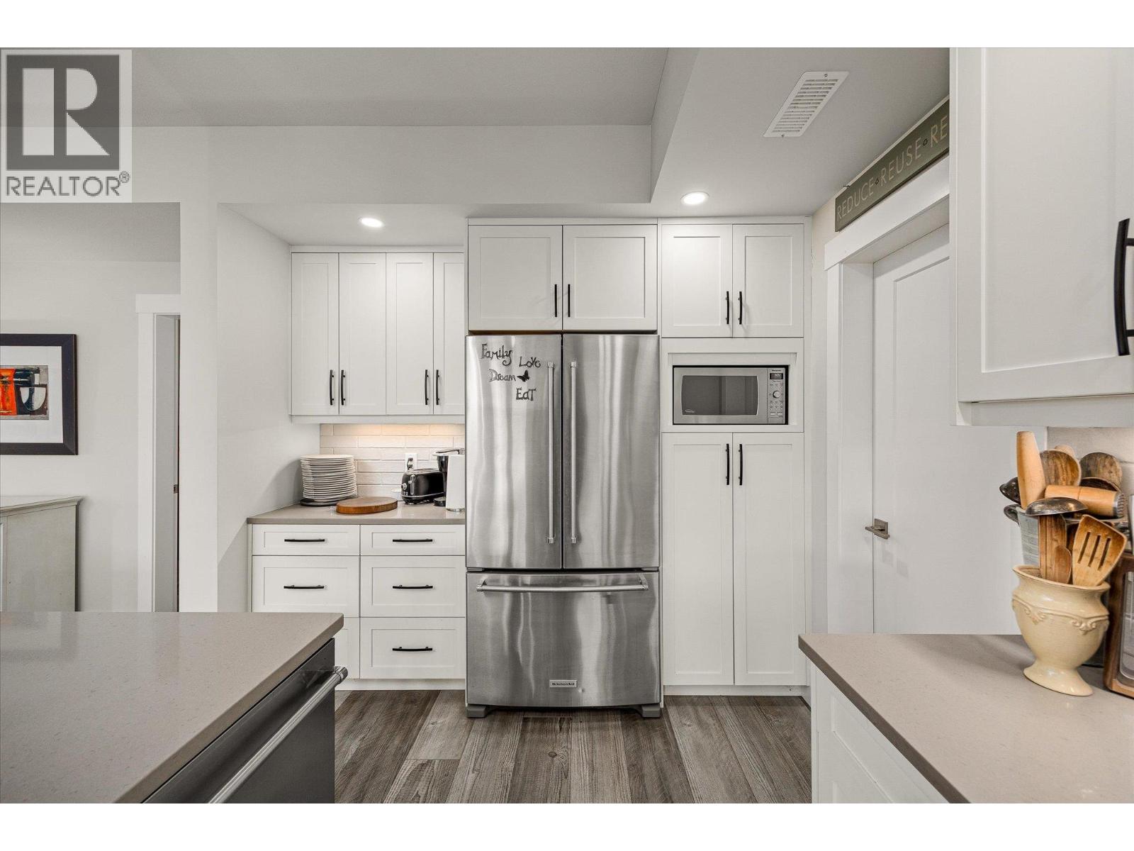 4000 REDSTONE Crescent Unit# 210, Peachland