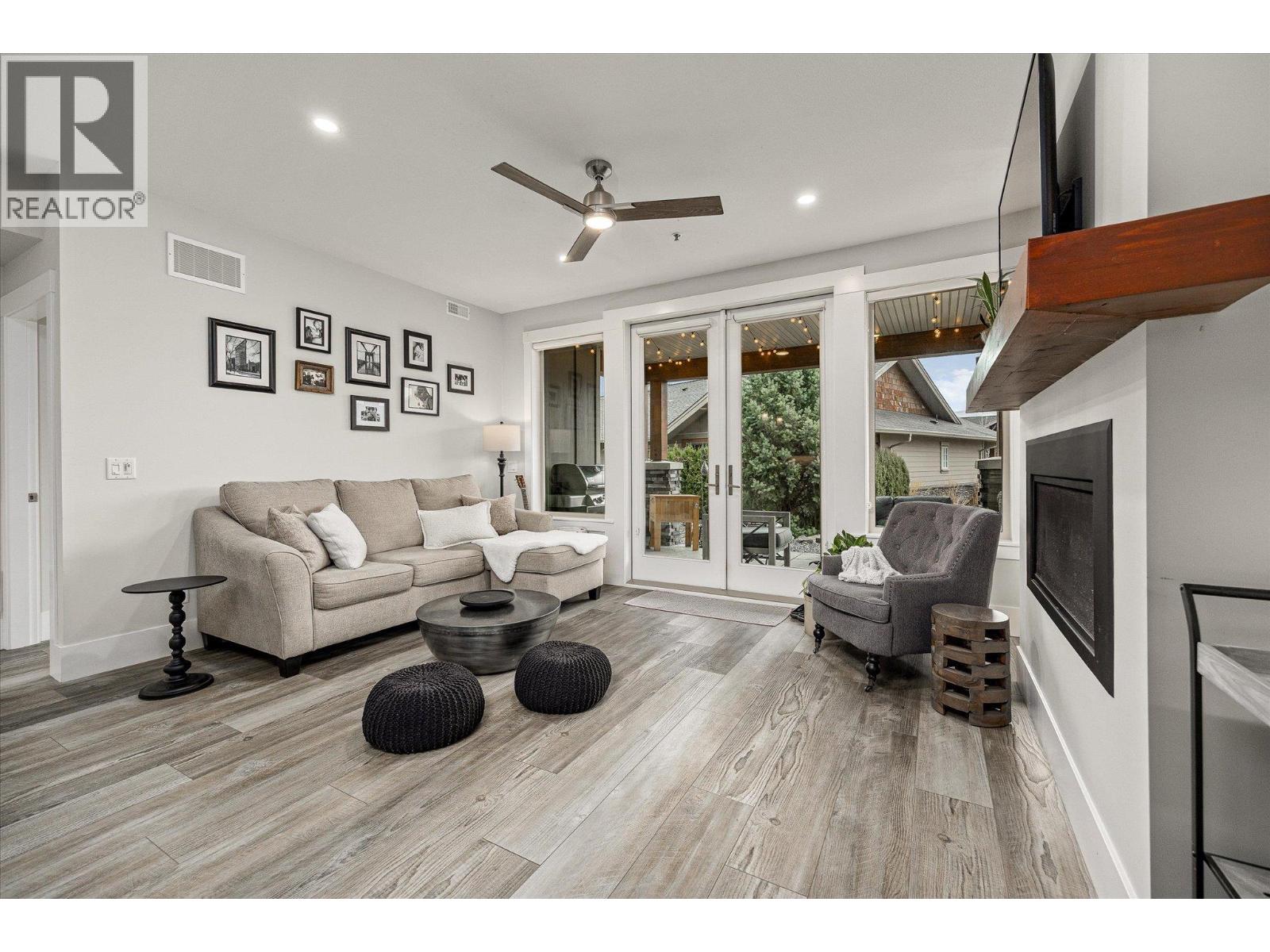 4000 REDSTONE Crescent Unit# 210, Peachland