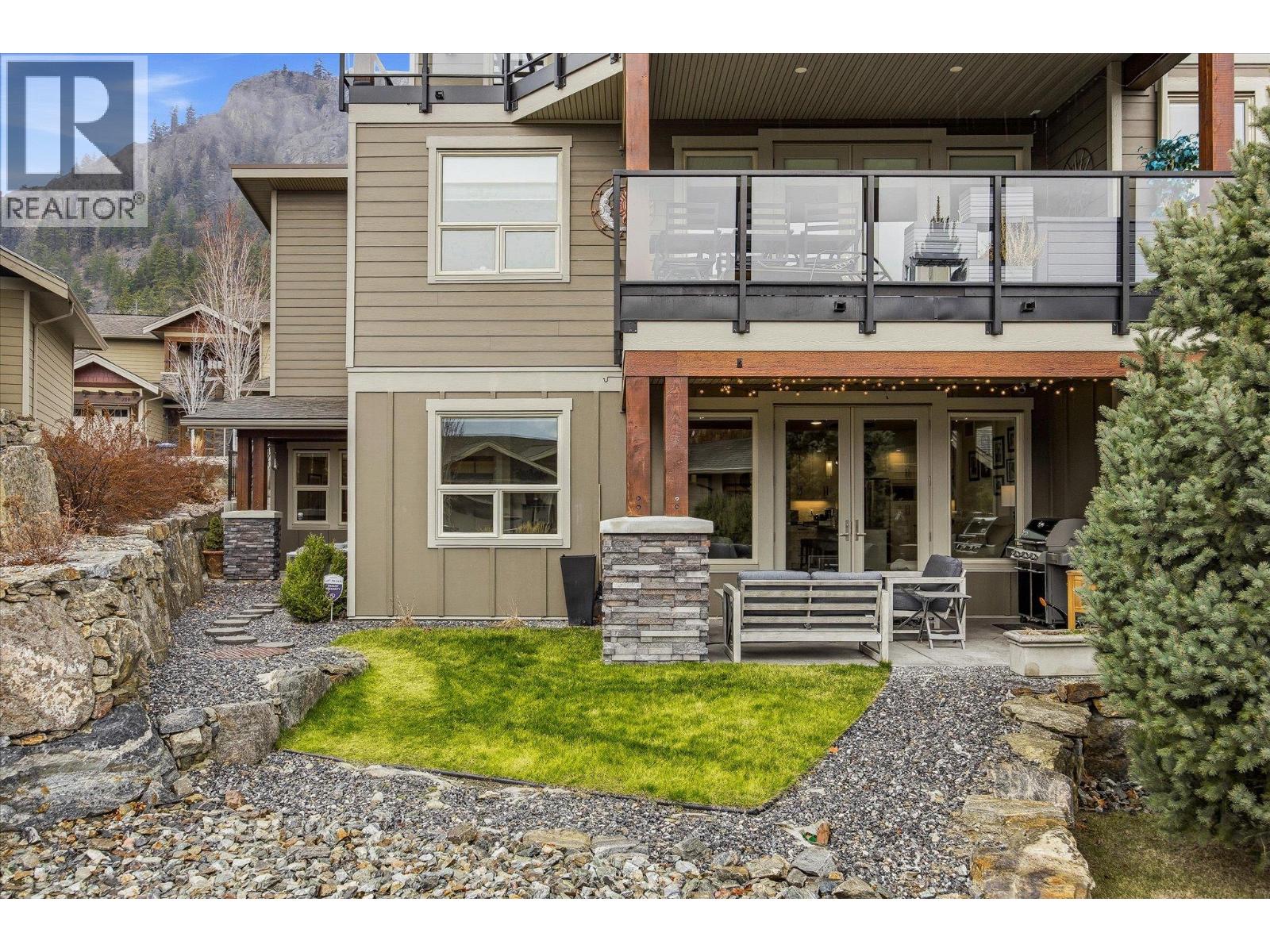 4000 REDSTONE Crescent Unit# 210, Peachland