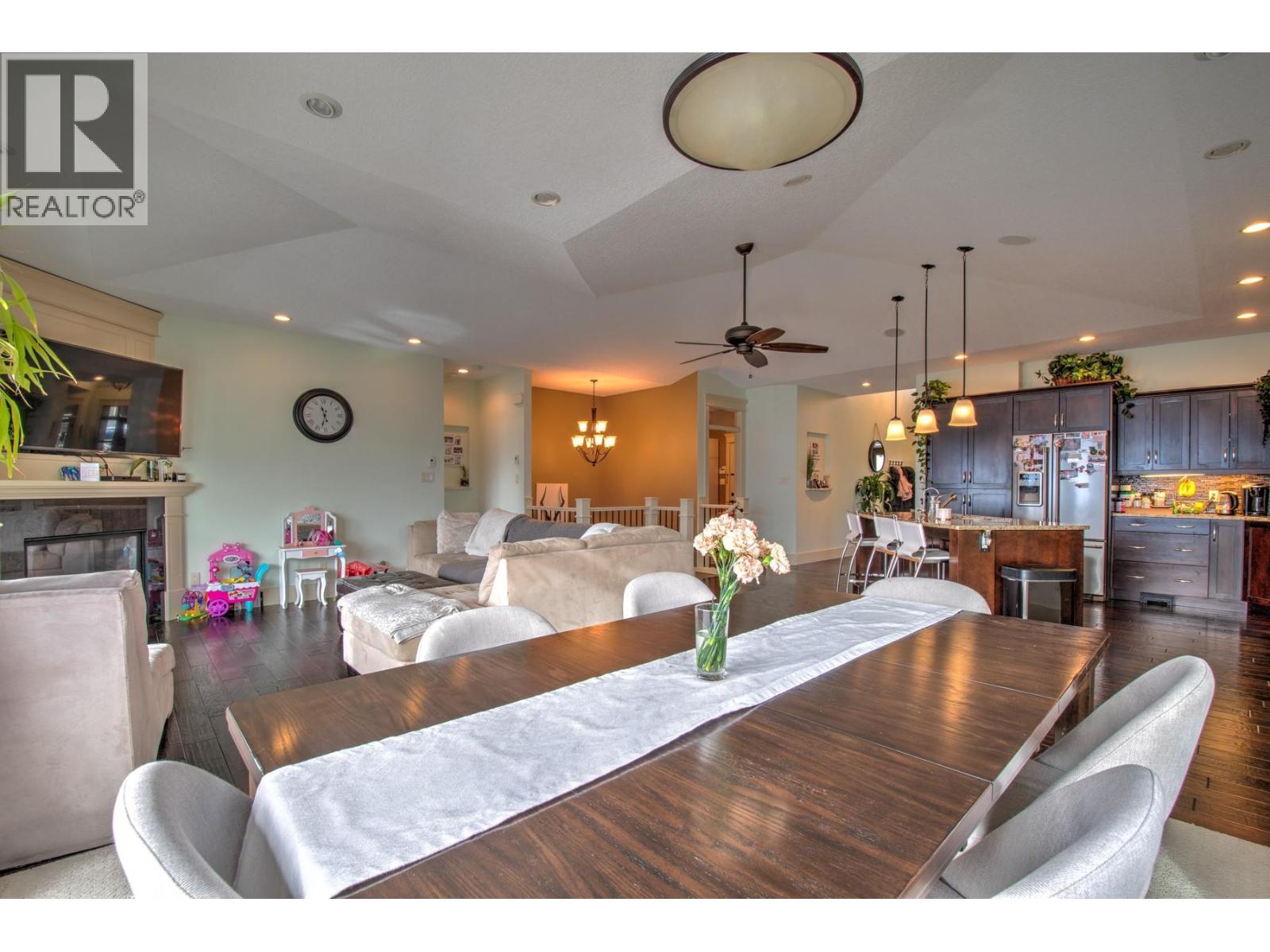 8764 Hofer Drive - 17