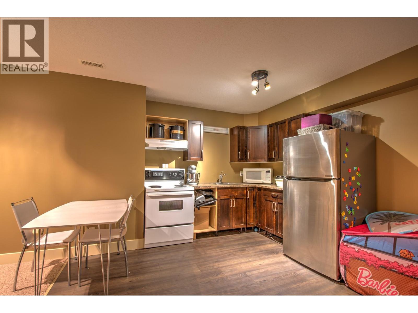 8764 Hofer Drive - 36