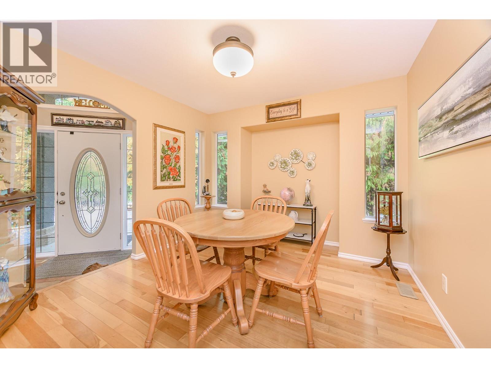 15 Parsons Road - 19