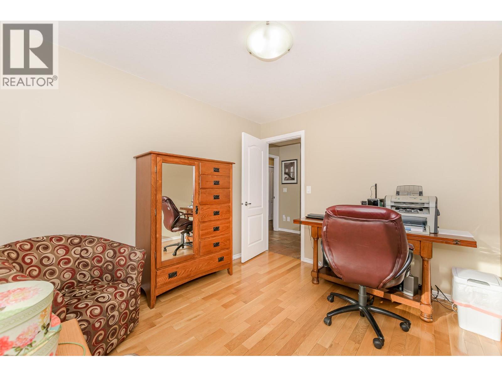 15 Parsons Road - 30