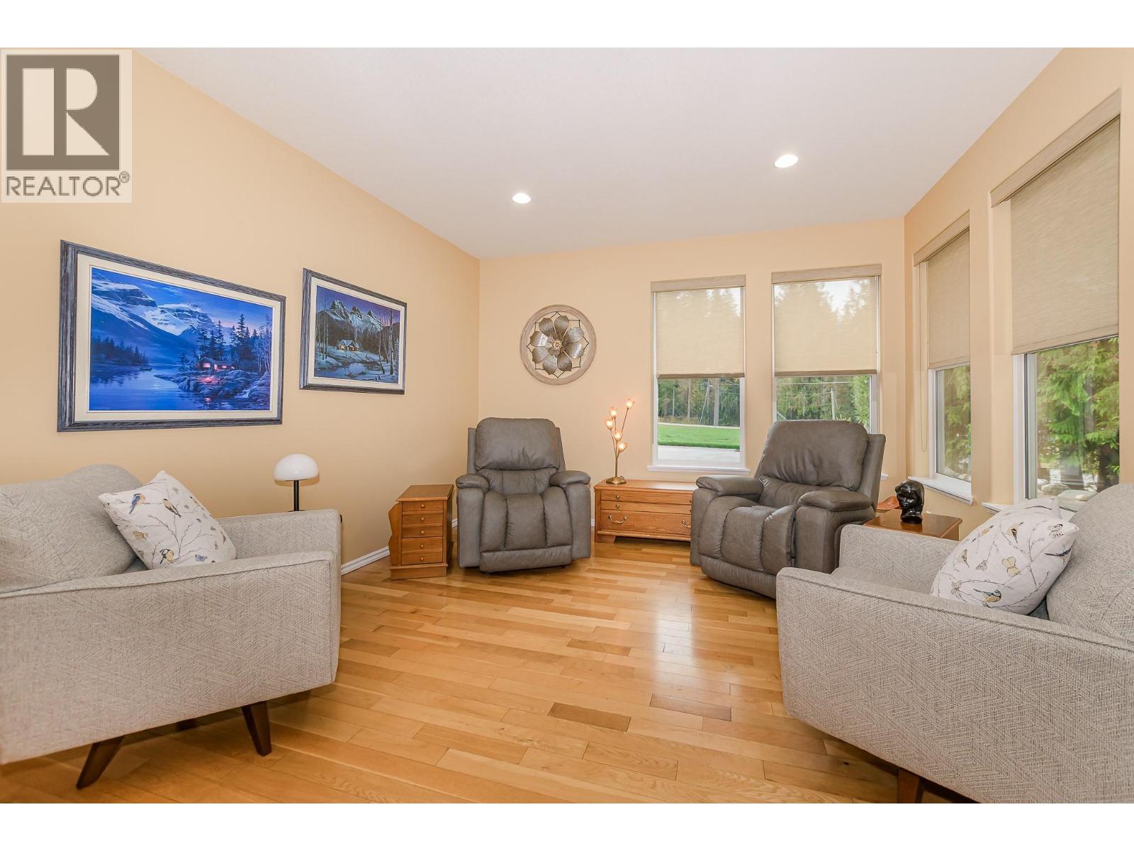 15 Parsons Road - 8