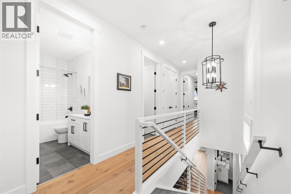 Single Family House for Sale in   Street SW Killarney/Glengarry Calgary 