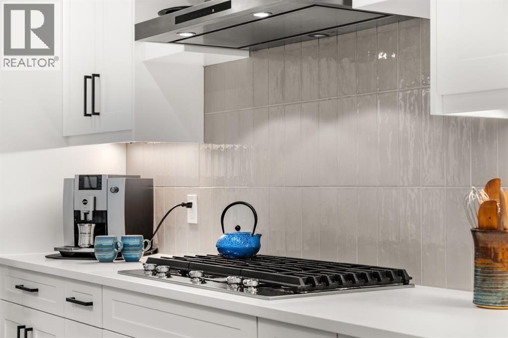 Single Family House for Sale in   Street SW Killarney/Glengarry Calgary 