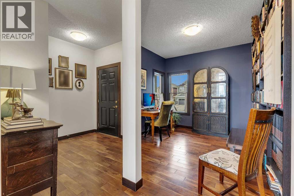 Single Family House for Sale in  CHAPARRAL VALLEY Square SE Chaparral Calgary 