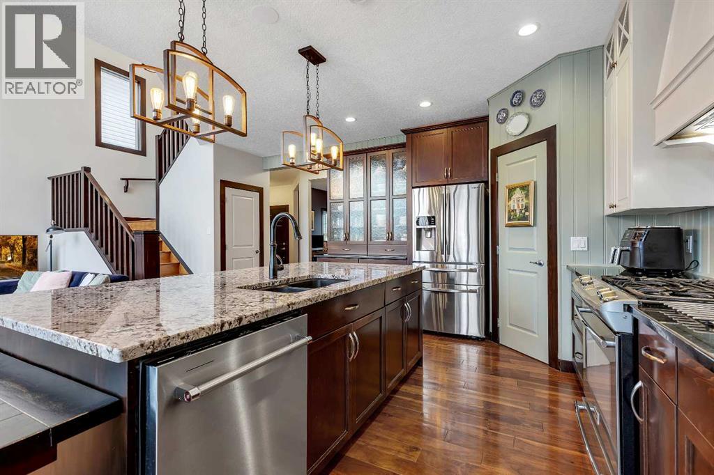 Single Family House for Sale in  CHAPARRAL VALLEY Square SE Chaparral Calgary 