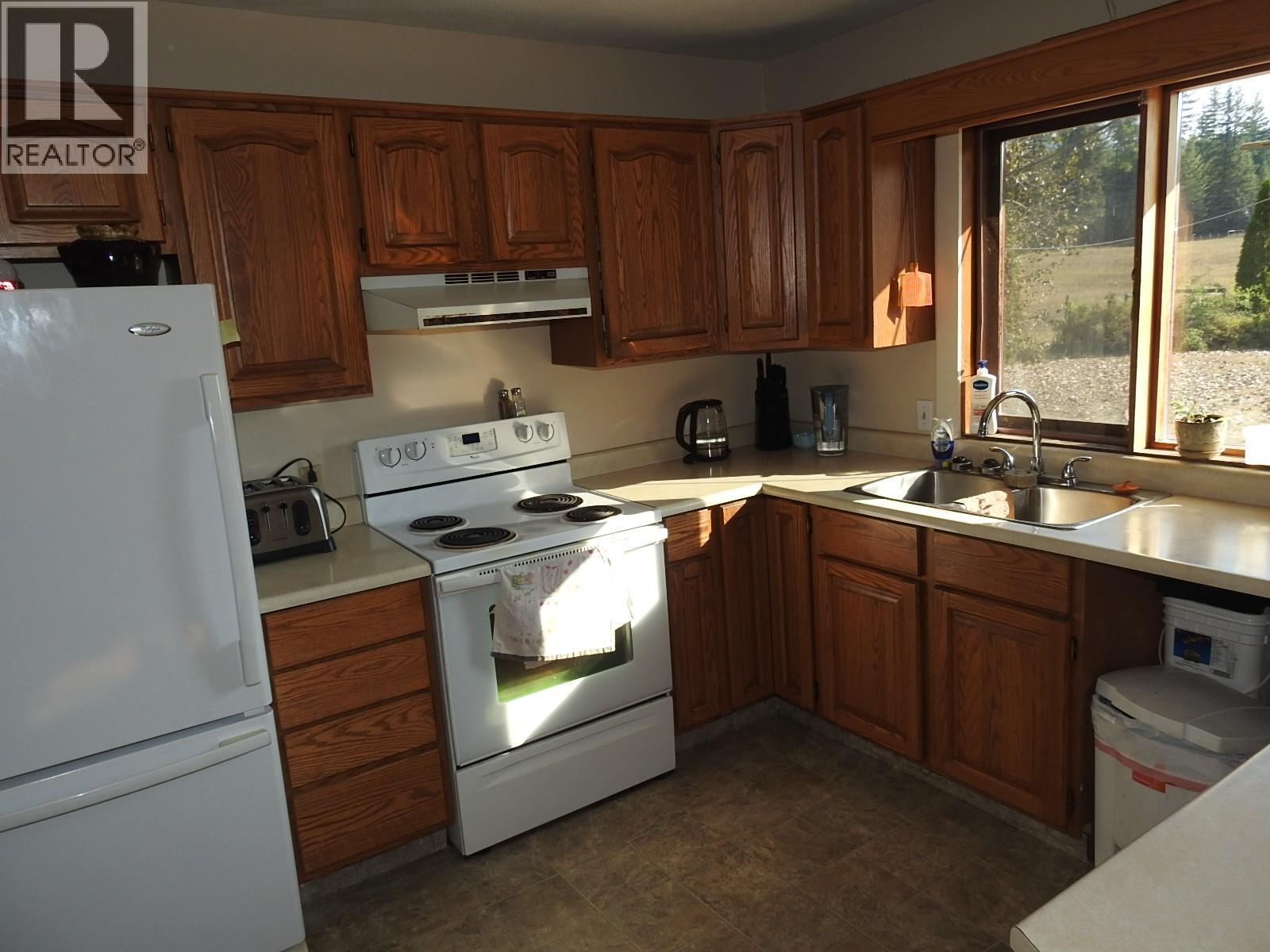 1852 Trinity Valley Road, Lumby