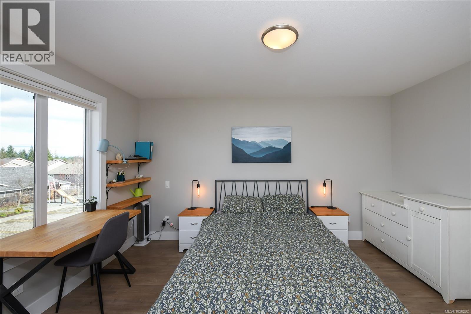 97 2607 Kendal Ave, Cumberland