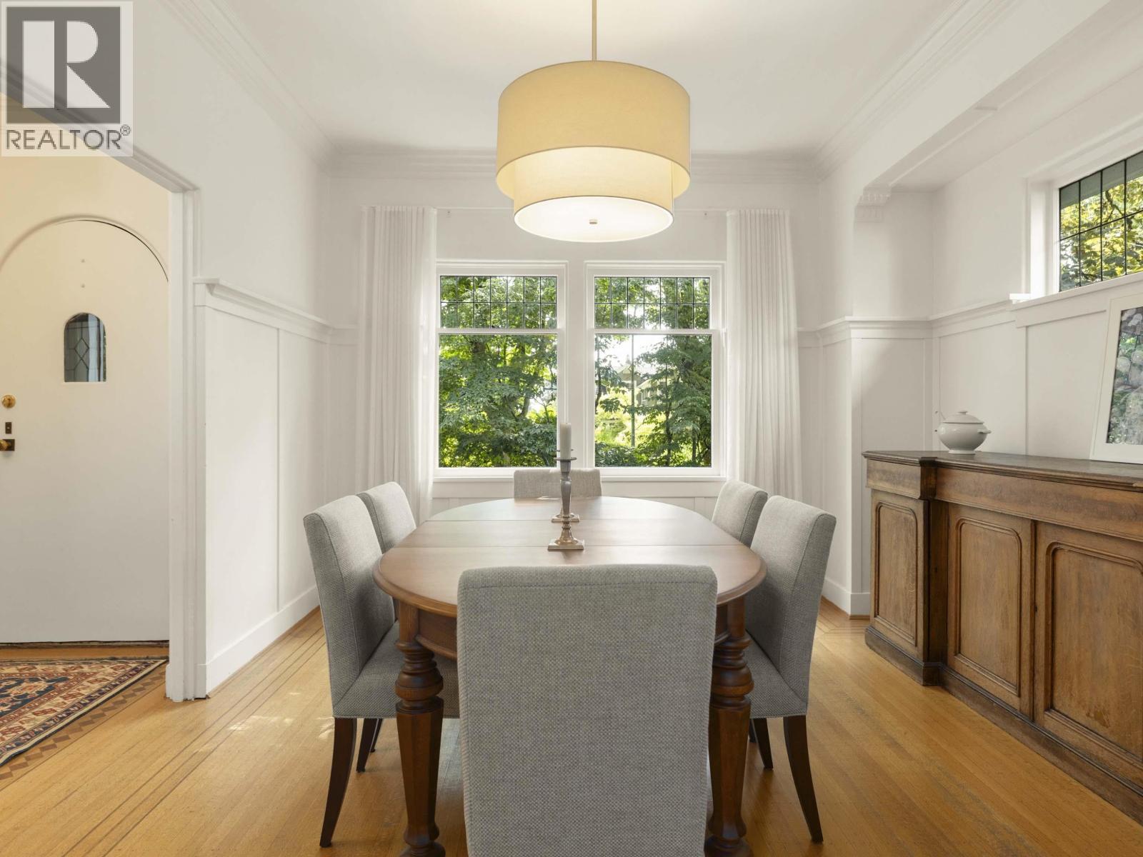 2527 W 37TH AVENUE, Vancouver