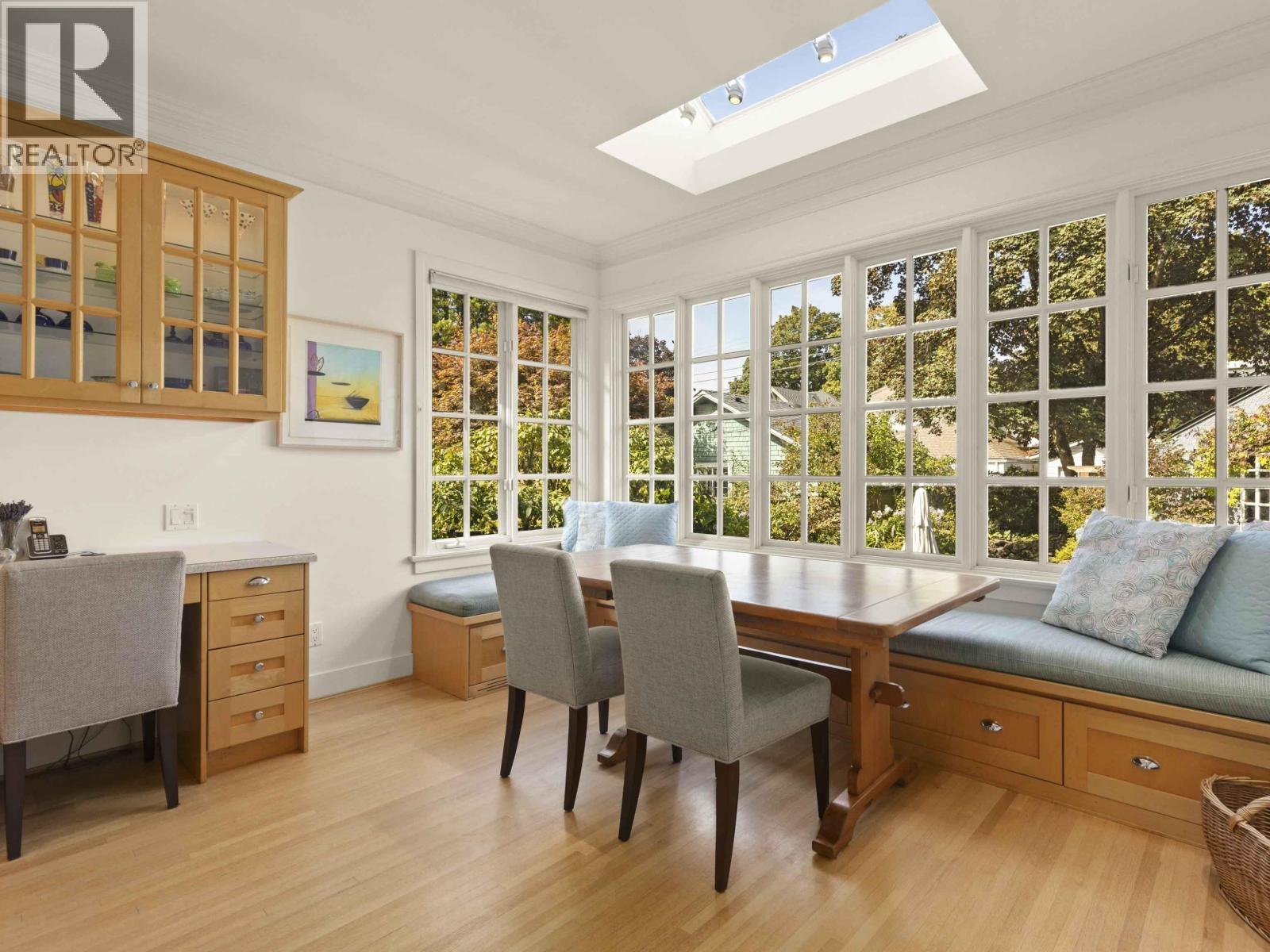 2527 W 37TH AVENUE, Vancouver