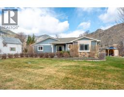 2616 Middle Bench Road, Keremeos