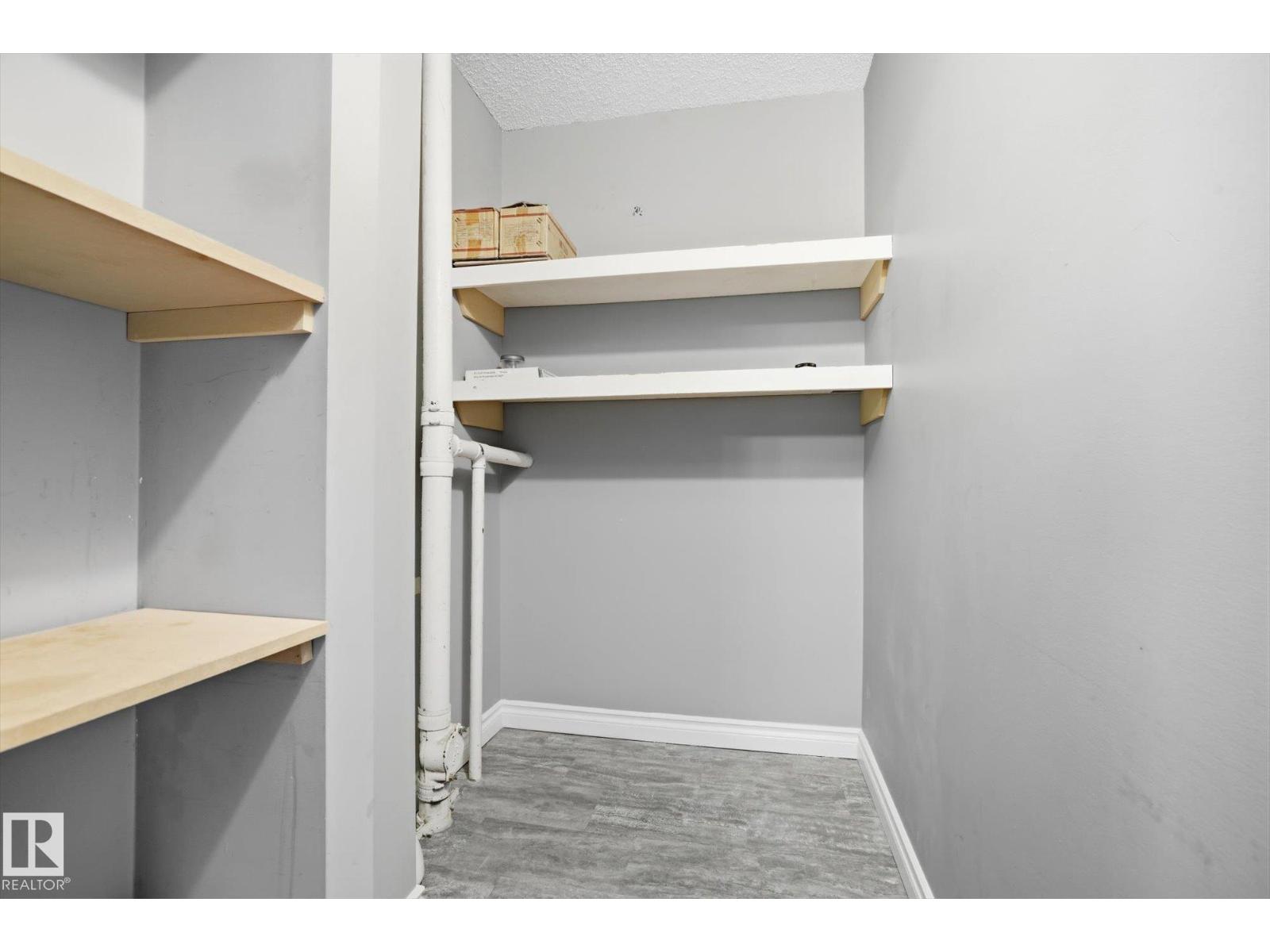 #203 11307 99 AV NW - 18