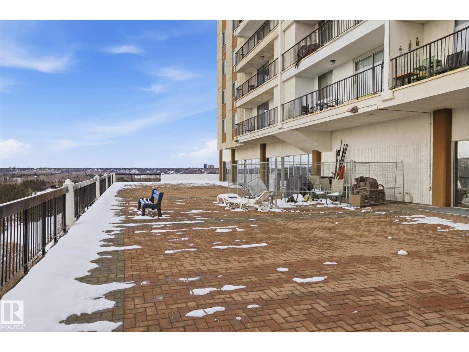 #203 11307 99 AV NW - 29
