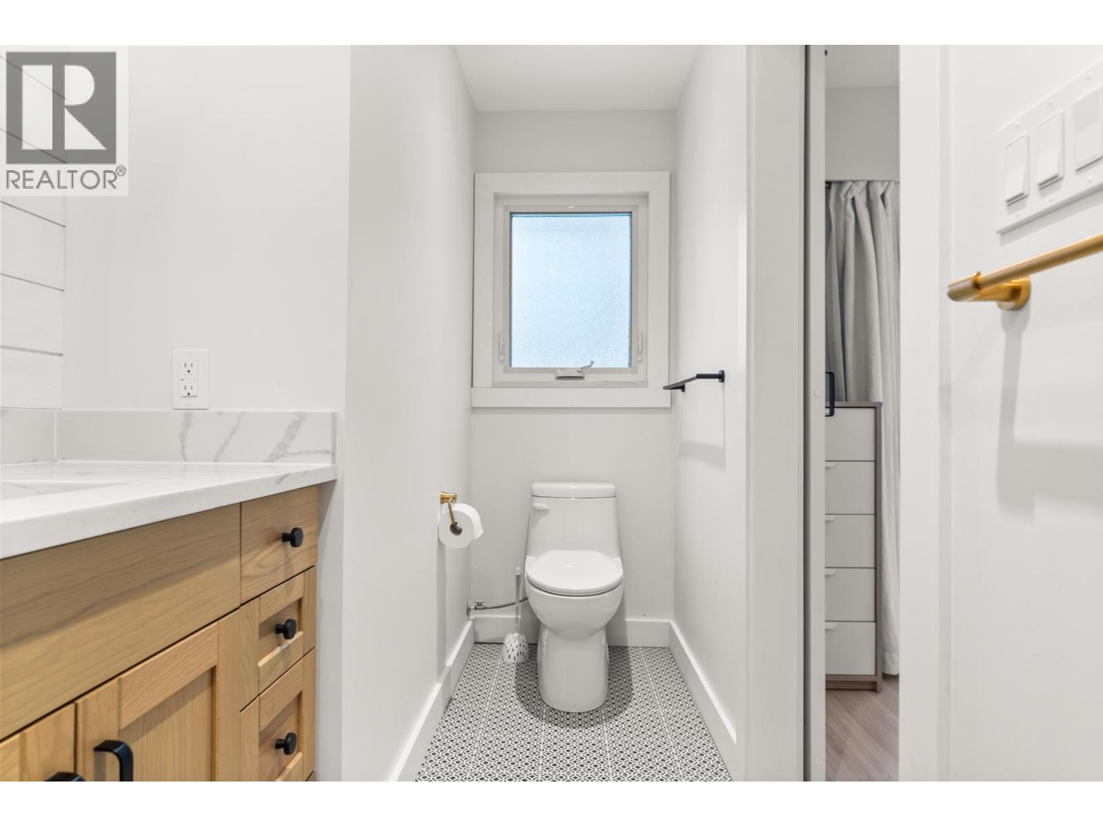 1017 WALALEE Drive, Delta