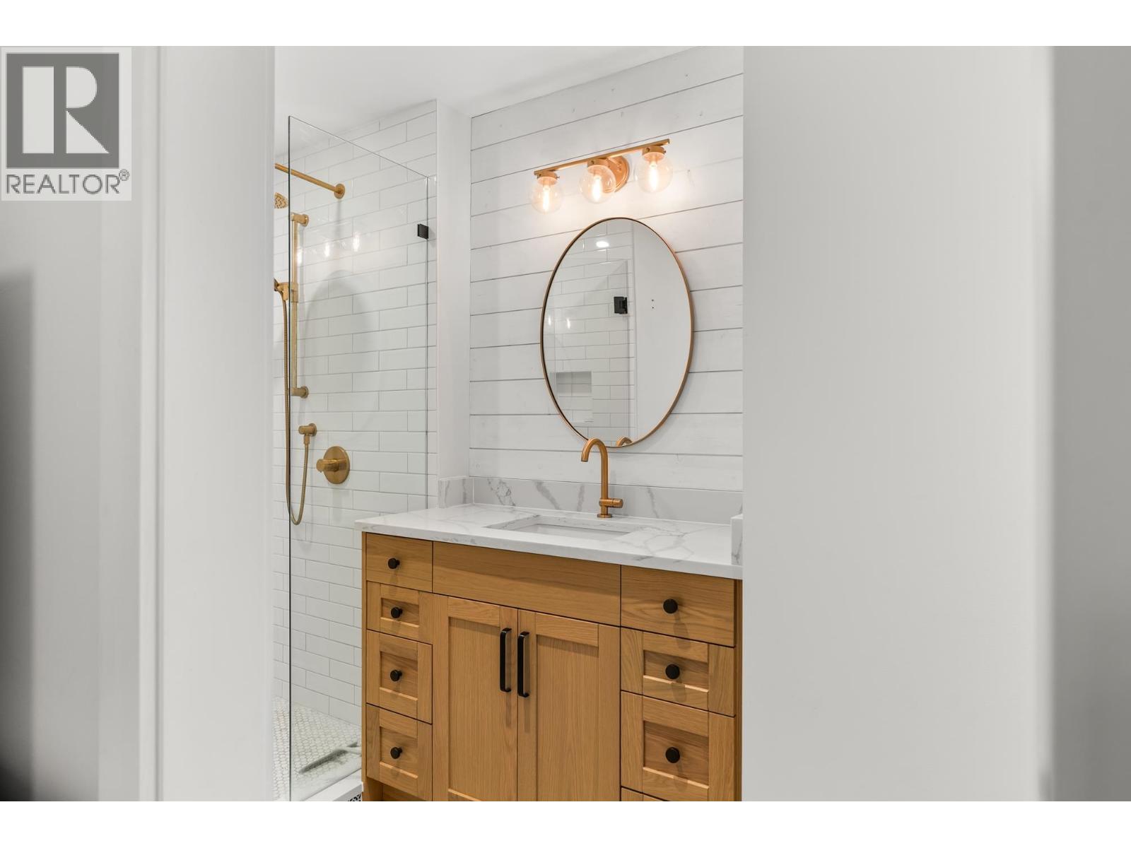 1017 WALALEE Drive, Delta