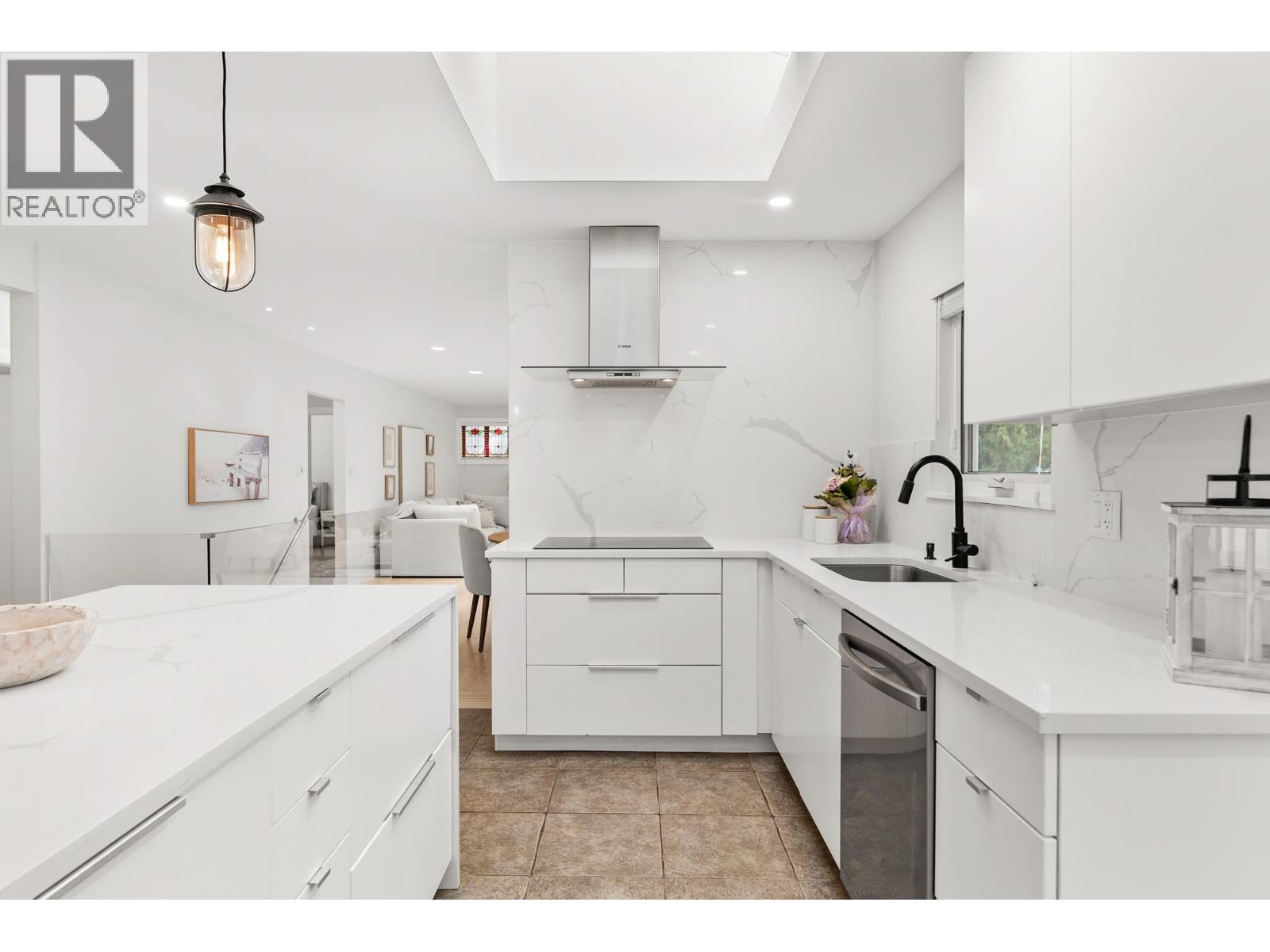 1017 WALALEE Drive, Delta