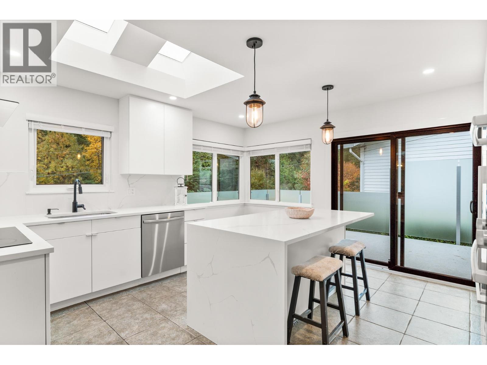 1017 WALALEE Drive, Delta