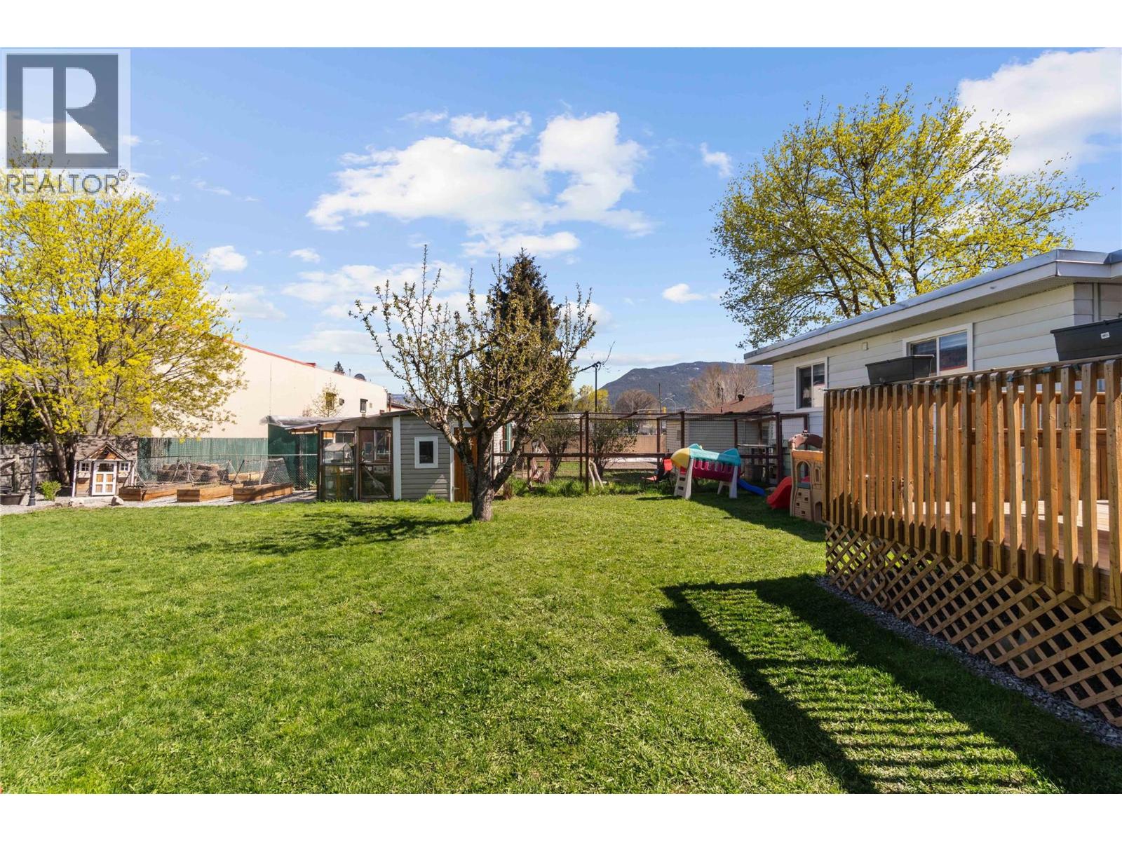 715 Mill Avenue, Enderby