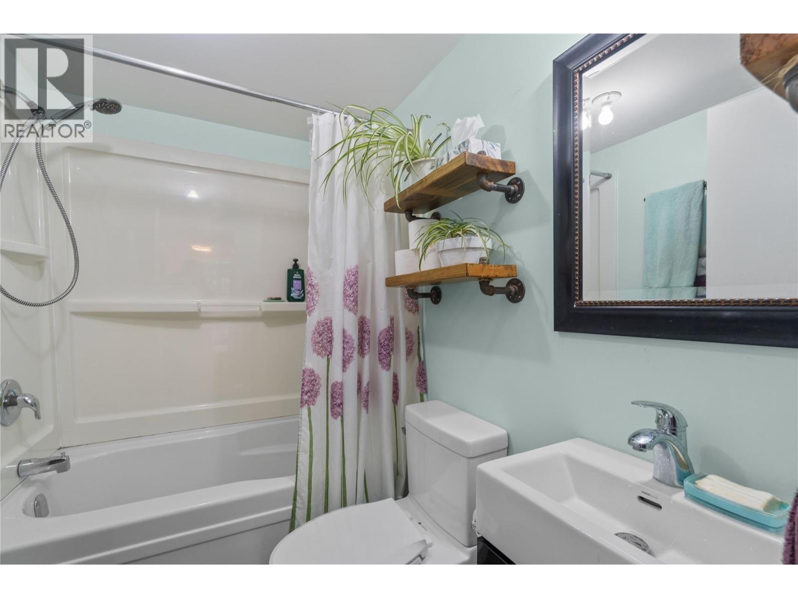 715 Mill Avenue, Enderby