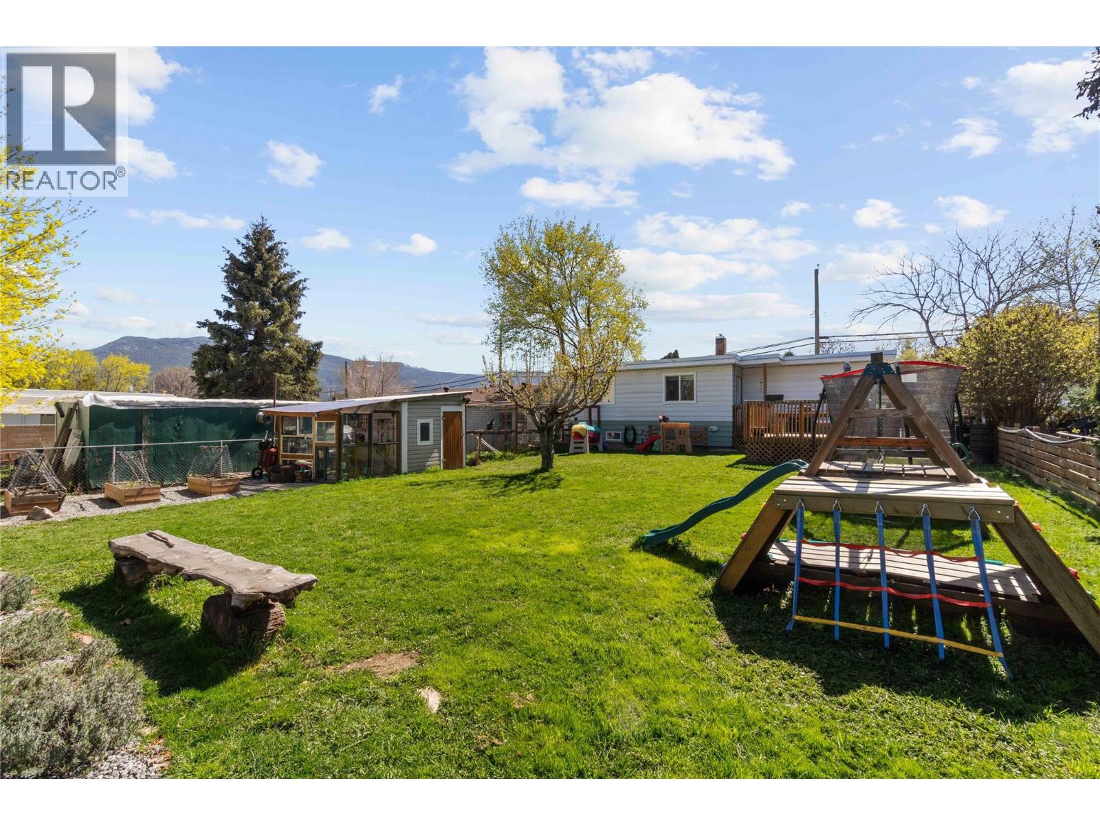 715 Mill Avenue, Enderby