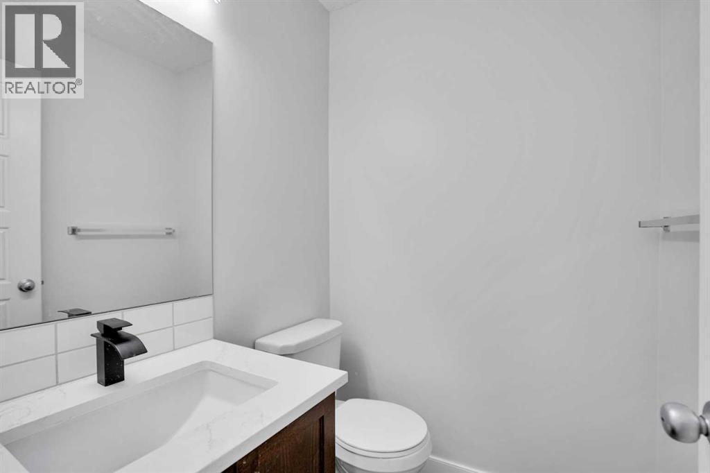 Single Family House for Sale in  Pantego Lane NW Panorama Hills Calgary 