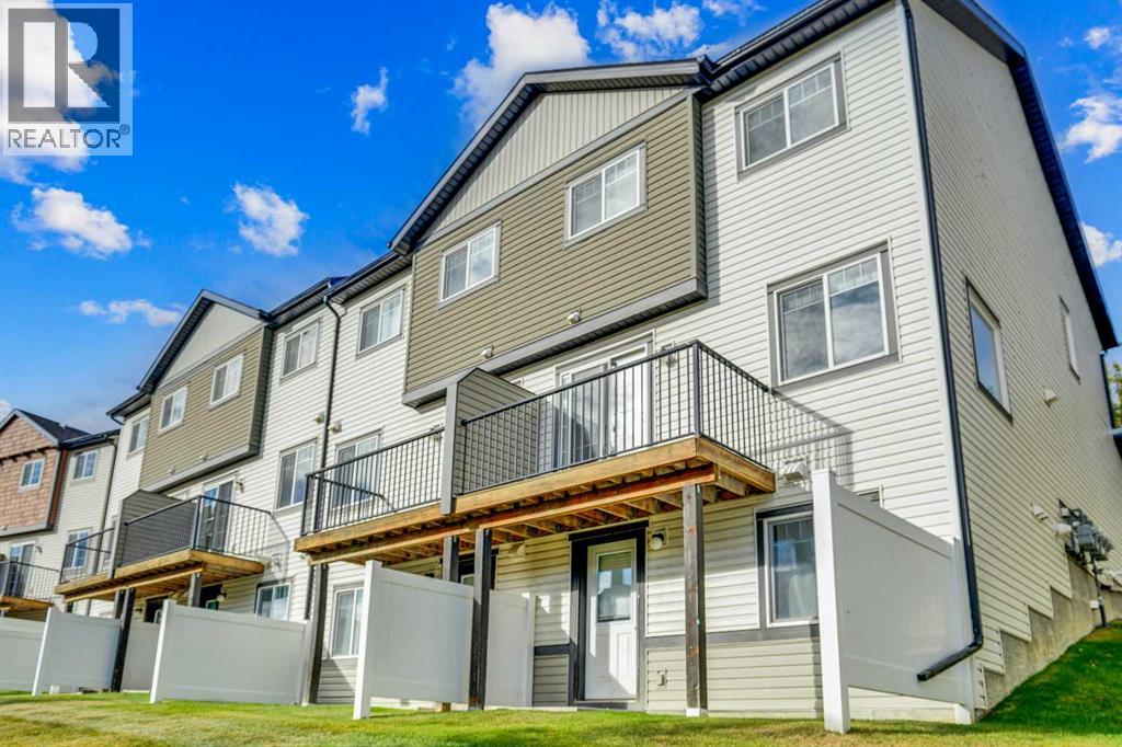 Single Family House for Sale in  Pantego Lane NW Panorama Hills Calgary 