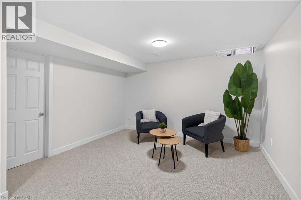 2185 FAIRCHILD Boulevard Unit# 51, Burlington, Ontario, L7P3P6 — Photo 11