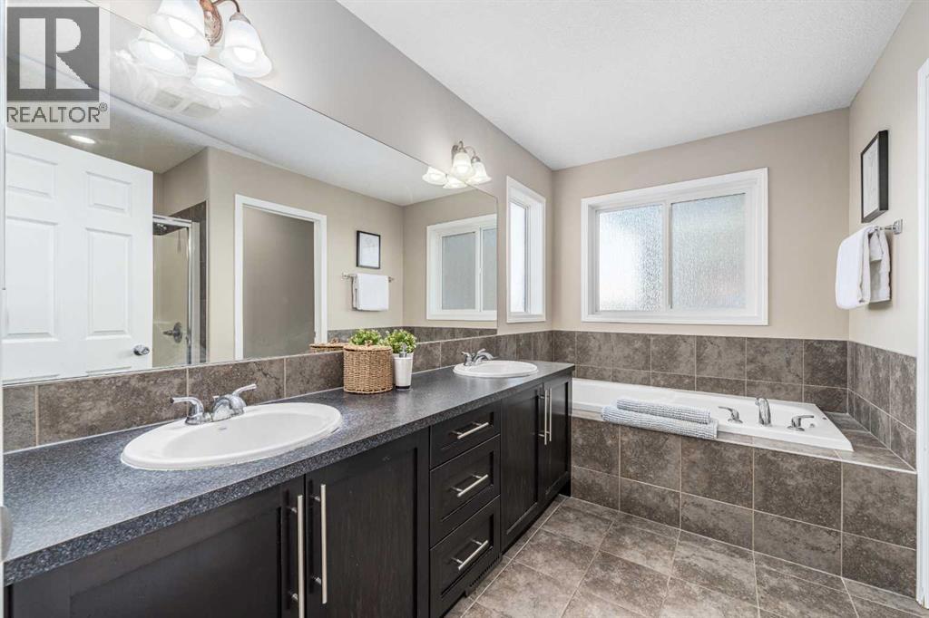 Single Family House for Sale in  Kincora Glen Rise NW Kincora Calgary 