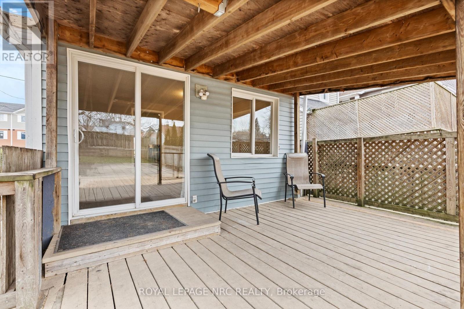 22 DENISTOUN STREET - 43